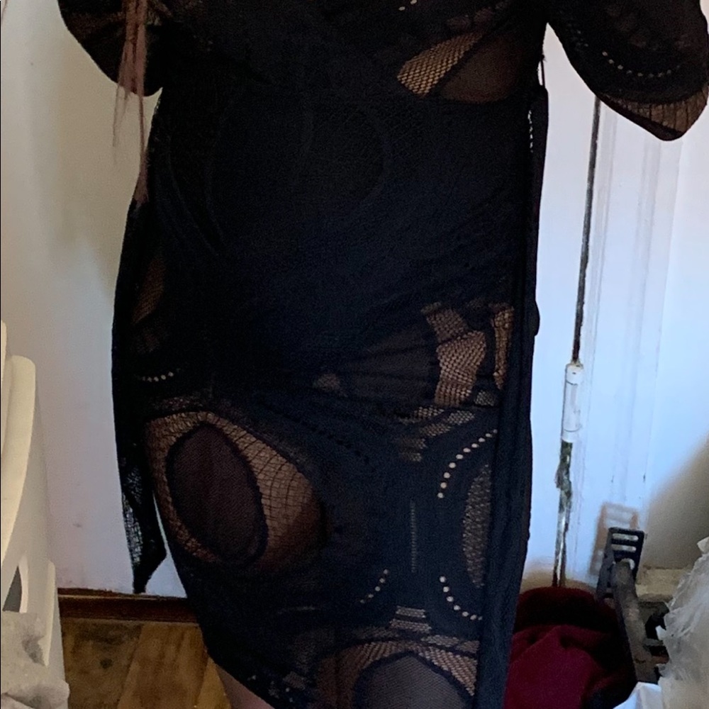 Cover up woman’s small